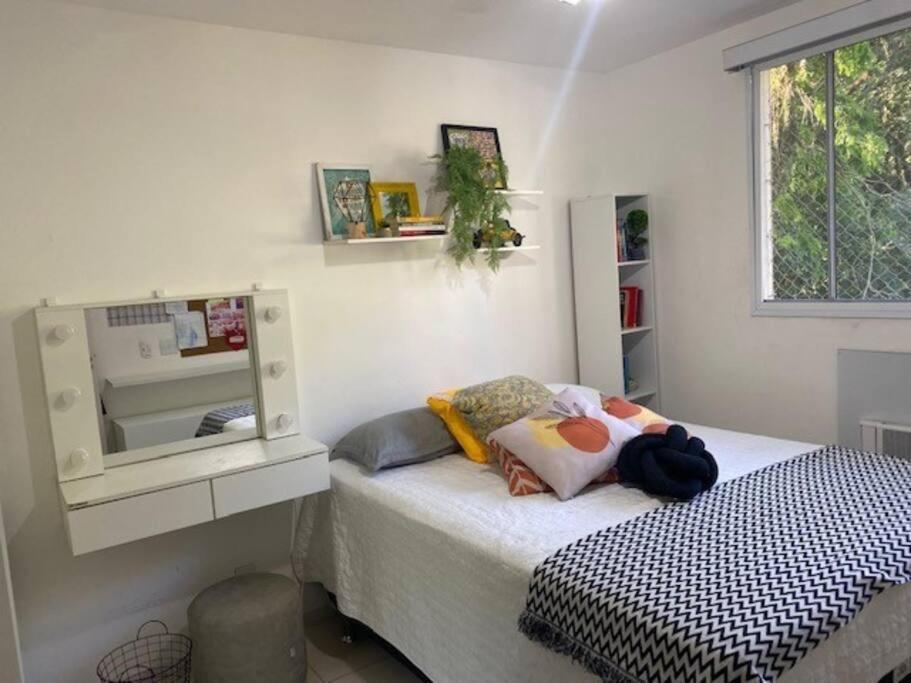 Apartamento Condominio Na Mata Com Piscina- 9km Río de Janeiro